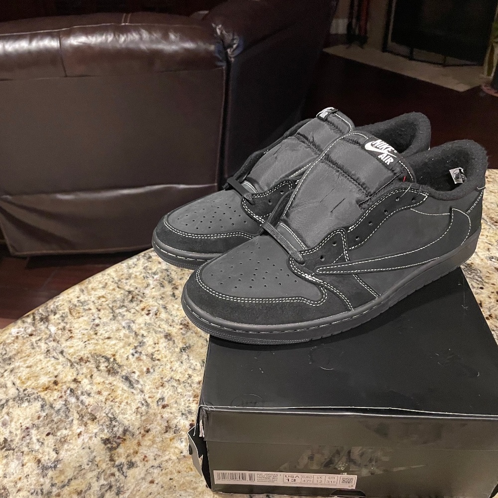 Travis Scott Phantom - image 1